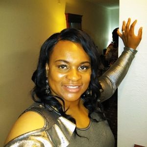 Meet your Posher, Gina